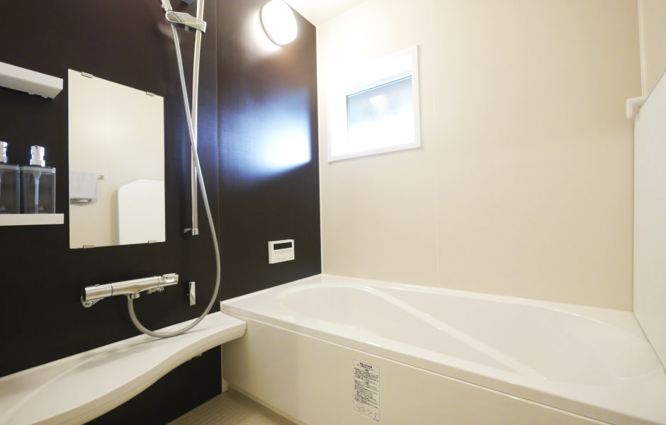 断熱性能の高い、明るく清潔感のある浴室に大変身