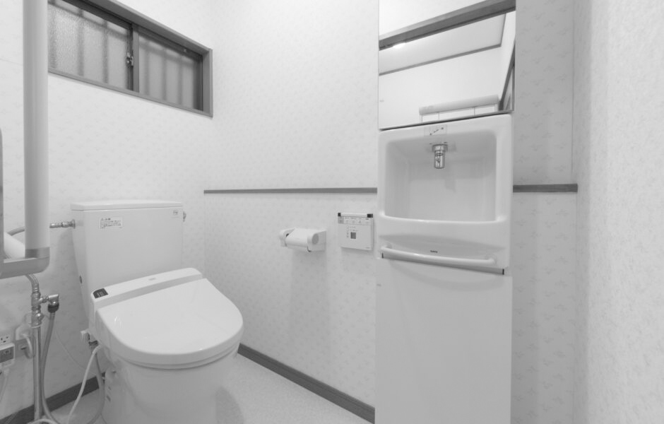 寒かったトイレも広くて暖かい、快適空間に